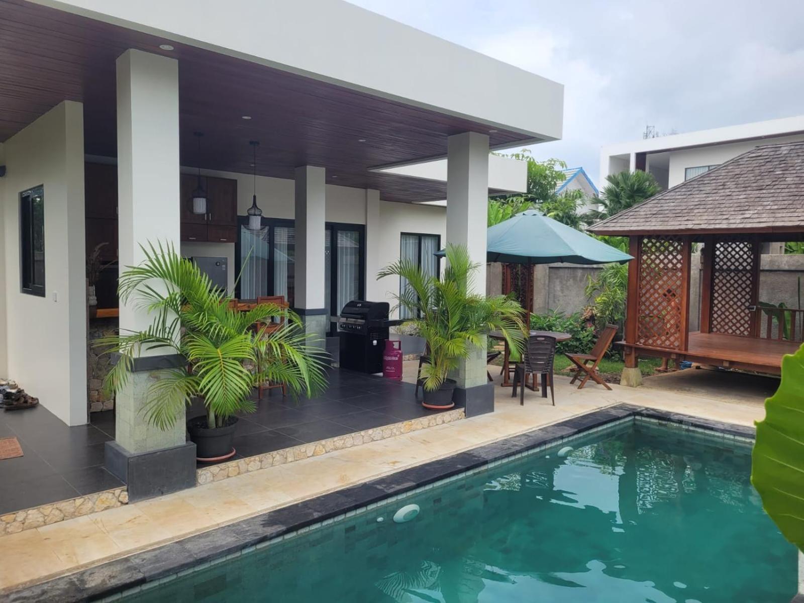 Villa Niang Ando Labuan Bajo Exterior photo